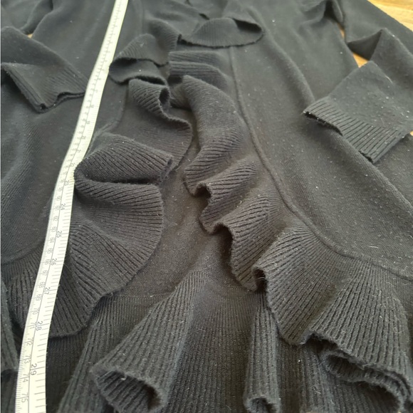 Ruffled Cardigan - Picture 4 of 7